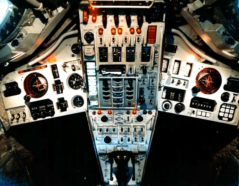 Illustration for article titled Newly Declassified Photos Show The Crewed USAF Spy Spacecraft That Almost Was